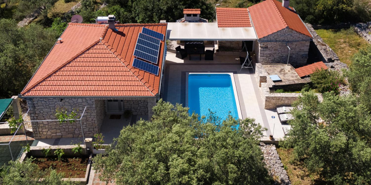 Solar Holday Home Ivona
